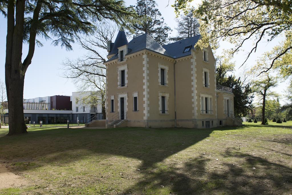 Domitys Le Chateau Des Plans Parthenay Ngoại thất bức ảnh